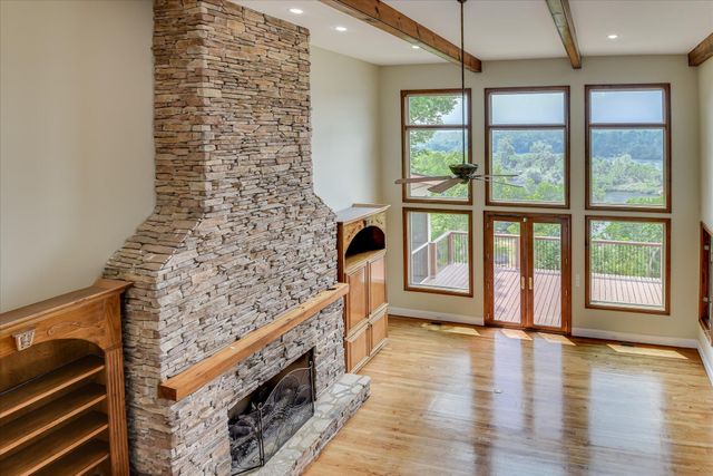 837 RIVER BLUFF Road, North Augusta, SC 29841