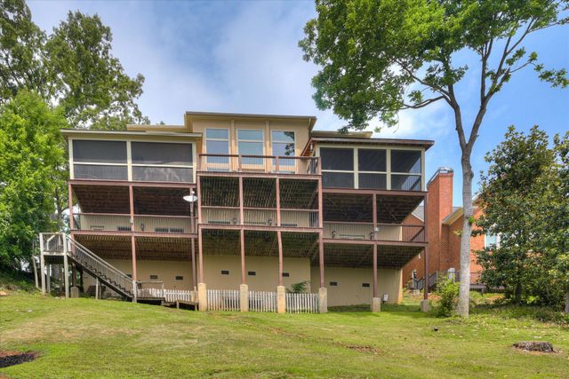 837 RIVER BLUFF Road, North Augusta, SC 29841