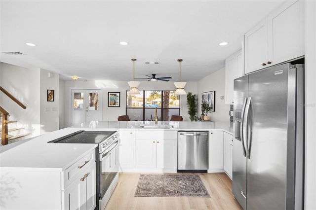 8507 WOODDALE COURT, Tampa, FL 33615