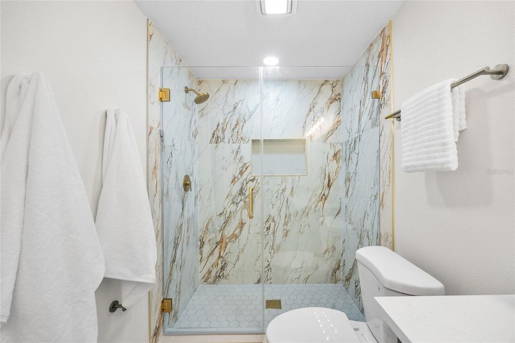 Image 19 of property listing at 8507 WOODDALE COURT, Tampa, FL 33615