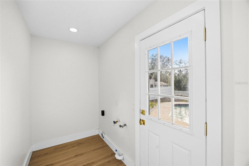 Image 28 of property listing at 8507 WOODDALE COURT, Tampa, FL 33615