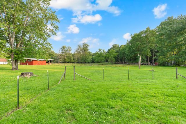 1683 Boynton Valley Rd, Manchester, TN 37355