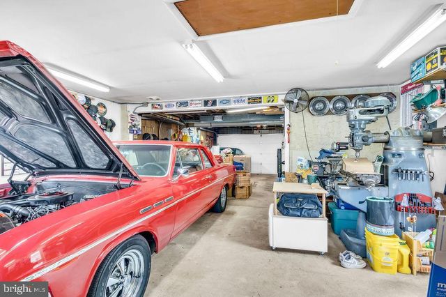 672 W SPRING ST, Fleetwood, PA 19522