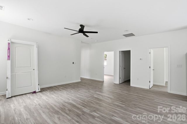 1230 Wilmington Avenue, Statesville, NC 28677