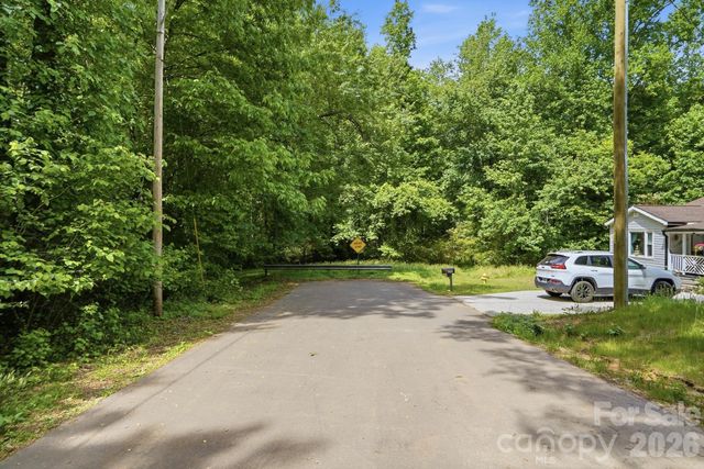 1230 Wilmington Avenue, Statesville, NC 28677
