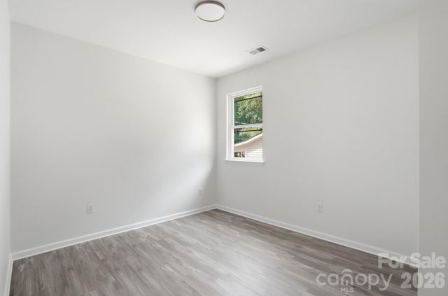 1230 Wilmington Avenue, Statesville, NC 28677