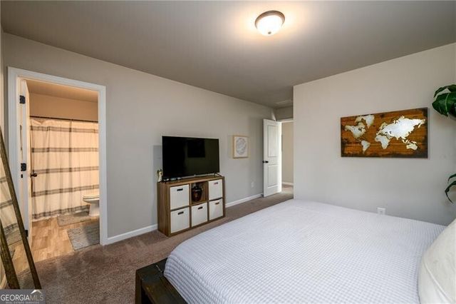 5193 Parkwood Drive, Flowery Branch, GA 30542