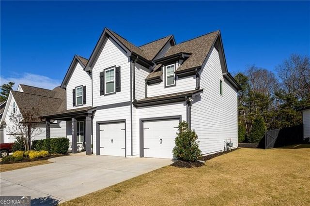 5193 Parkwood Drive, Flowery Branch, GA 30542