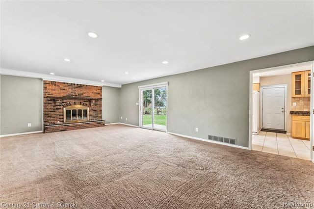 31659 Perth Street, Livonia, MI 48154