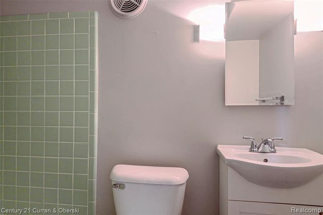 31659 Perth Street, Livonia, MI 48154