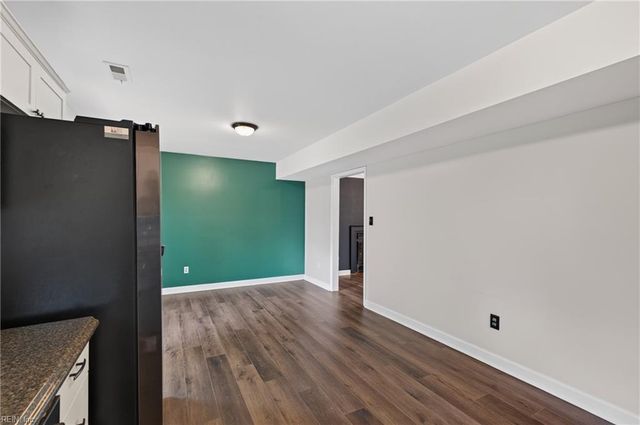 158 Saunders RD, Hampton, VA 23666