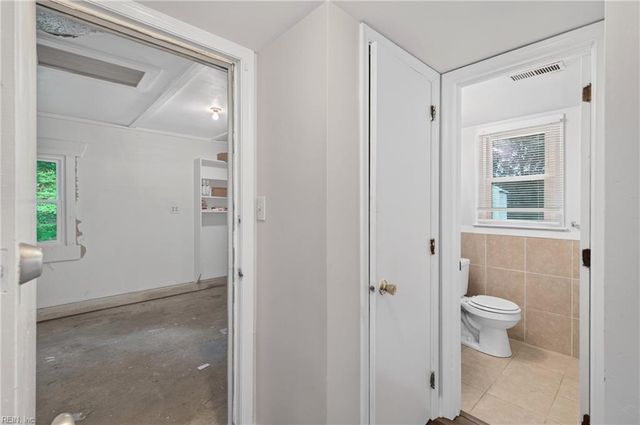 158 Saunders RD, Hampton, VA 23666
