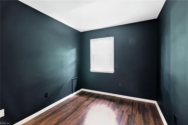 158 Saunders RD, Hampton, VA 23666