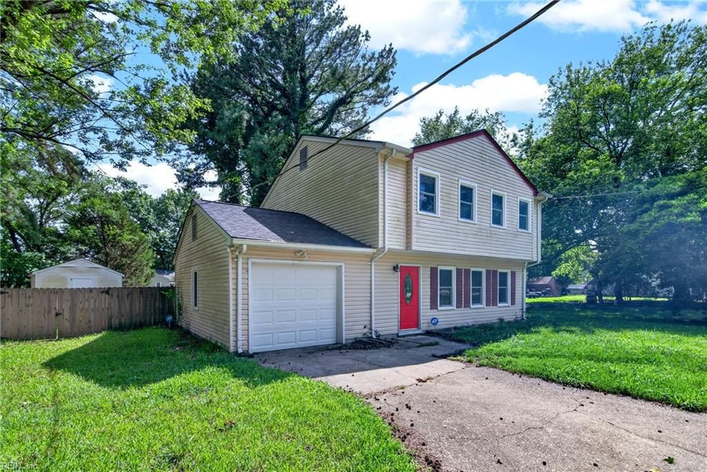 158 Saunders RD, Hampton, VA 23666