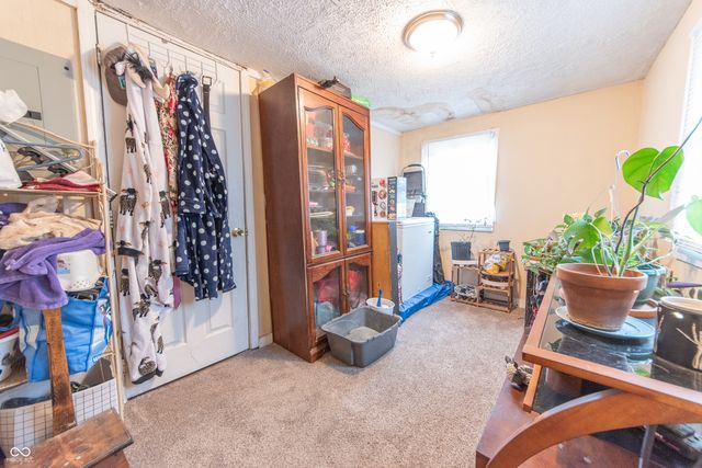 663 S Vine Street, Seymour, IN 47274