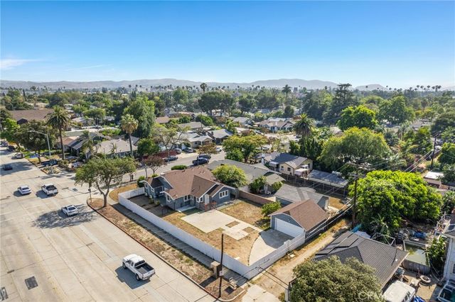 595 E Alvarado, Pomona, CA 91767