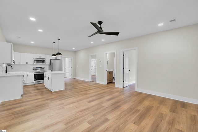 36 Dorsey Boulevard, Greenville, SC 29611