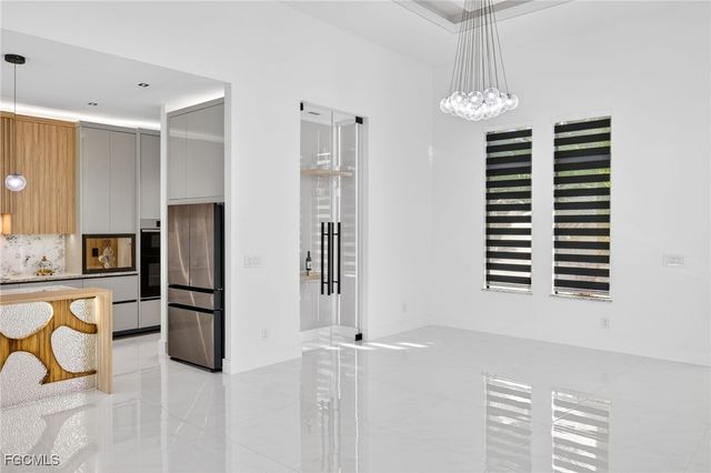 1035 Embers PKWY W, Cape Coral, FL 33993