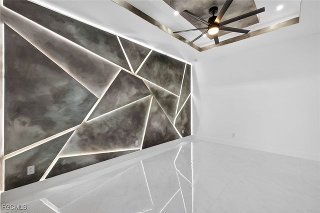 1035 Embers PKWY W, Cape Coral, FL 33993