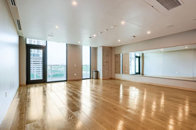 48 East Ave 1809, Austin, TX 78701
