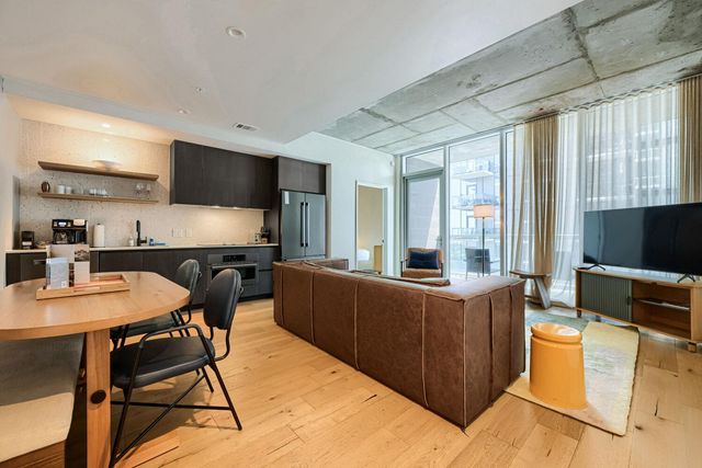 48 East Ave 1809, Austin, TX 78701