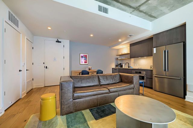 48 East Ave 1809, Austin, TX 78701