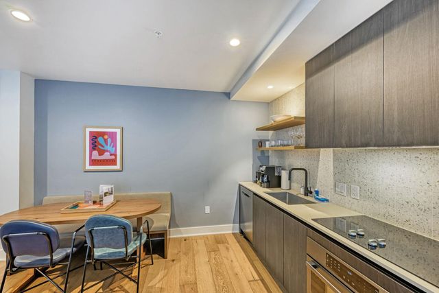 48 East Ave 1809, Austin, TX 78701