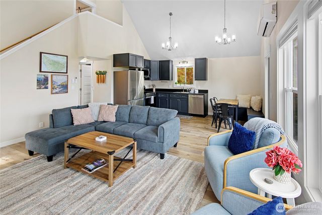 304292 Highway 101, Brinnon, WA 98320