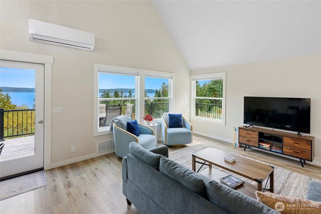 304292 Highway 101, Brinnon, WA 98320