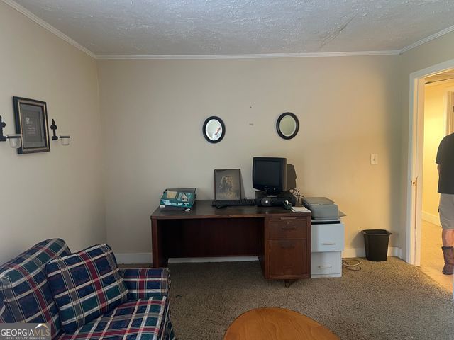 1293 S 19 Highway, Thomaston, GA 30286