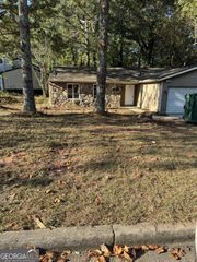 5196 Olivia Trail, Stone Mountain, GA 30088