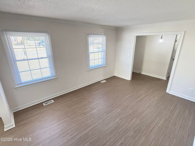 207 Avalon Lane, Greenville, NC 27858