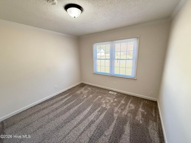 207 Avalon Lane, Greenville, NC 27858