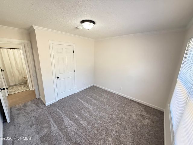 207 Avalon Lane, Greenville, NC 27858