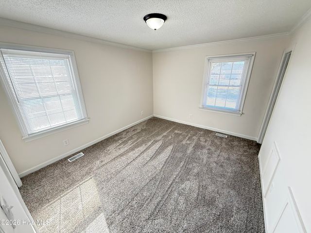 207 Avalon Lane, Greenville, NC 27858