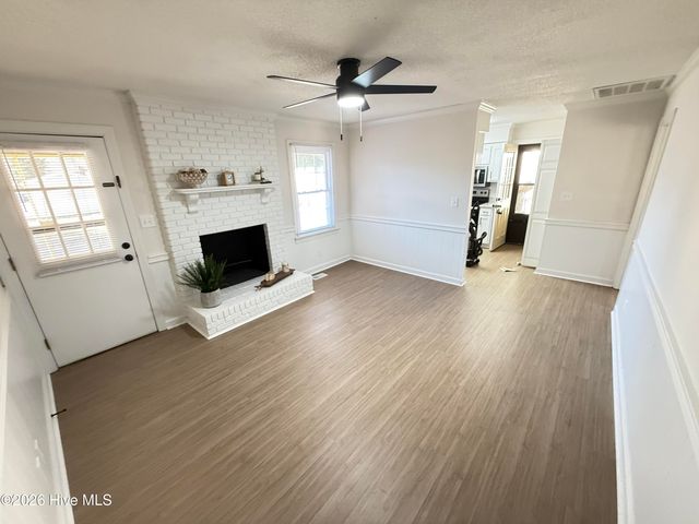 207 Avalon Lane, Greenville, NC 27858