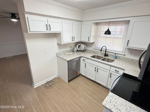 207 Avalon Lane, Greenville, NC 27858