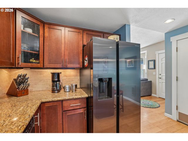15125 Sw BARCELONA Way, Beaverton, OR 97007