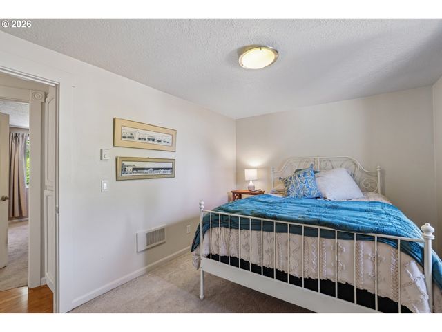 15125 Sw BARCELONA Way, Beaverton, OR 97007