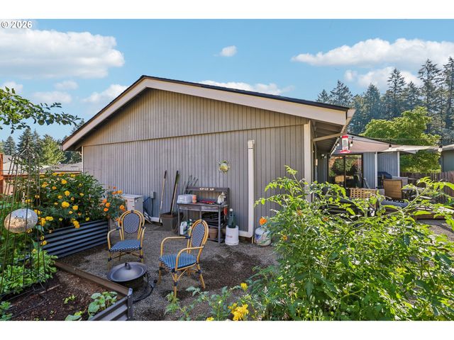 15125 Sw BARCELONA Way, Beaverton, OR 97007
