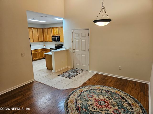 8218 GREEN PARROT Road 308, Jacksonville, FL 32256