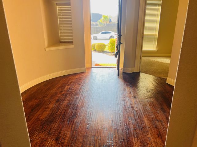 309 Western Sky Lane, Waxahachie, TX 75165