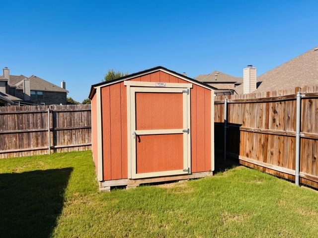 309 Western Sky Lane, Waxahachie, TX 75165