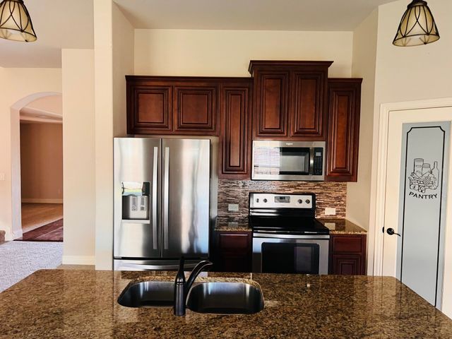 309 Western Sky Lane, Waxahachie, TX 75165