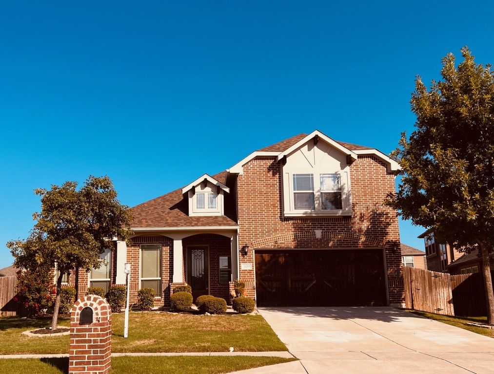 309 Western Sky Lane, Waxahachie, TX 75165