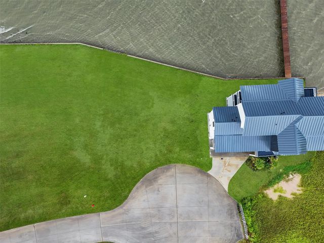 1406 Bay Pointe Drive, Galveston, TX 77554