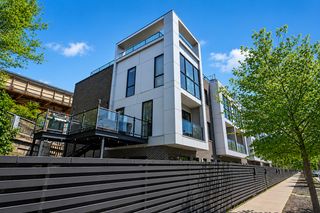 1755 N Winnebago Avenue, Chicago, IL 60647