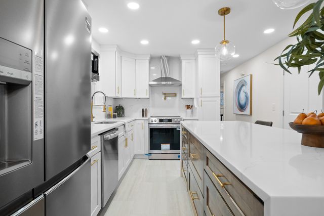 4013 Ridgemont Dr, Nashville, TN 37207