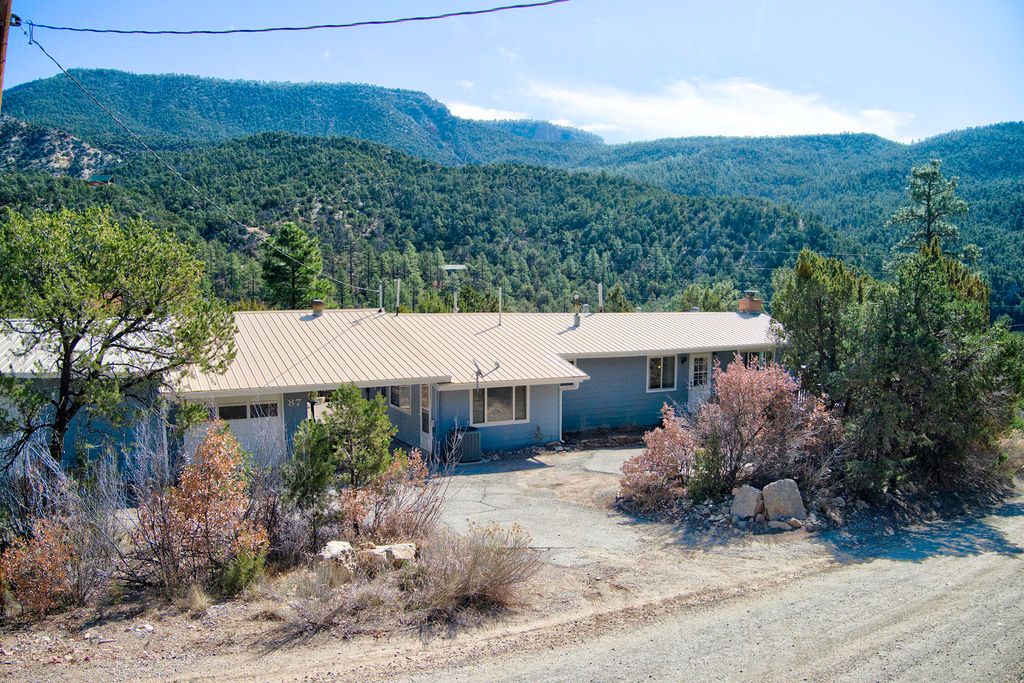 Image 1 of property listing at 87 Redondo Road, Jemez Springs, NM 87025
