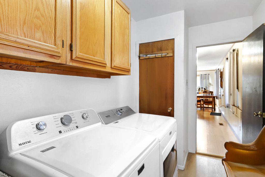 Image 22 of property listing at 87 Redondo Road, Jemez Springs, NM 87025